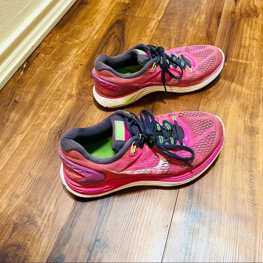 Nike Pink & Purple Running Shoes (size 8, moderate wear)